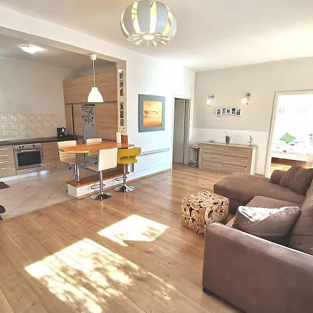 Casa Matea With Pool, Jacuzzi, Sauna & Garden In A Green Oasis, Kvarner Holiday home Hreljin