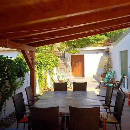 Casa Matea With Pool, Jacuzzi, Sauna & Garden In A Green Oasis, Kvarner *