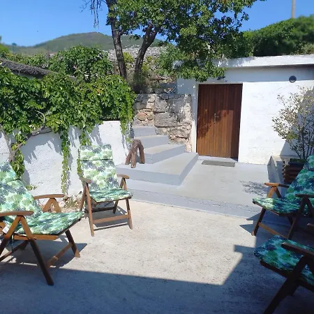 Casa Matea With Pool, Jacuzzi, Sauna & Garden In A Green Oasis, Kvarner Holiday home Hreljin