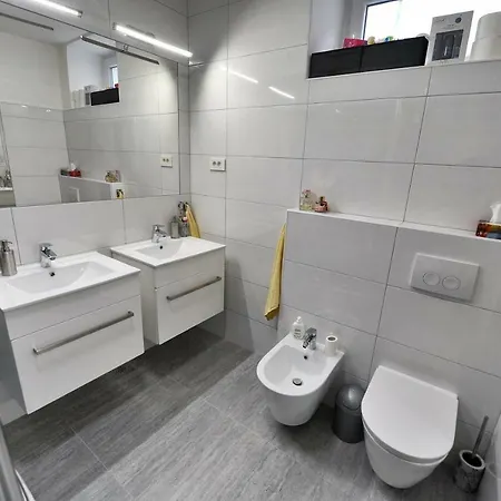 Holiday home Casa Matea With Pool, Jacuzzi, Sauna & Garden In A Green Oasis, Kvarner