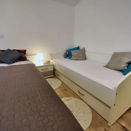 Casa Matea With Pool, Jacuzzi, Sauna & Garden In A Green Oasis, Kvarner Hreljin