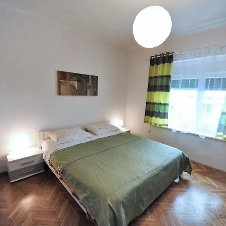 Holiday home Casa Matea With Pool, Jacuzzi, Sauna & Garden In A Green Oasis, Kvarner Hreljin